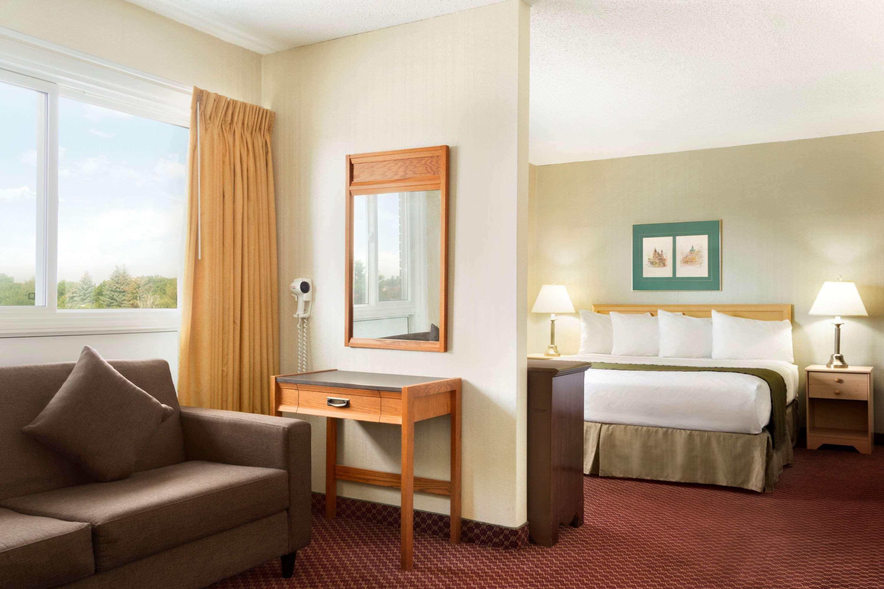 Travelodge By Wyndham Lethbridge Kültér fotó