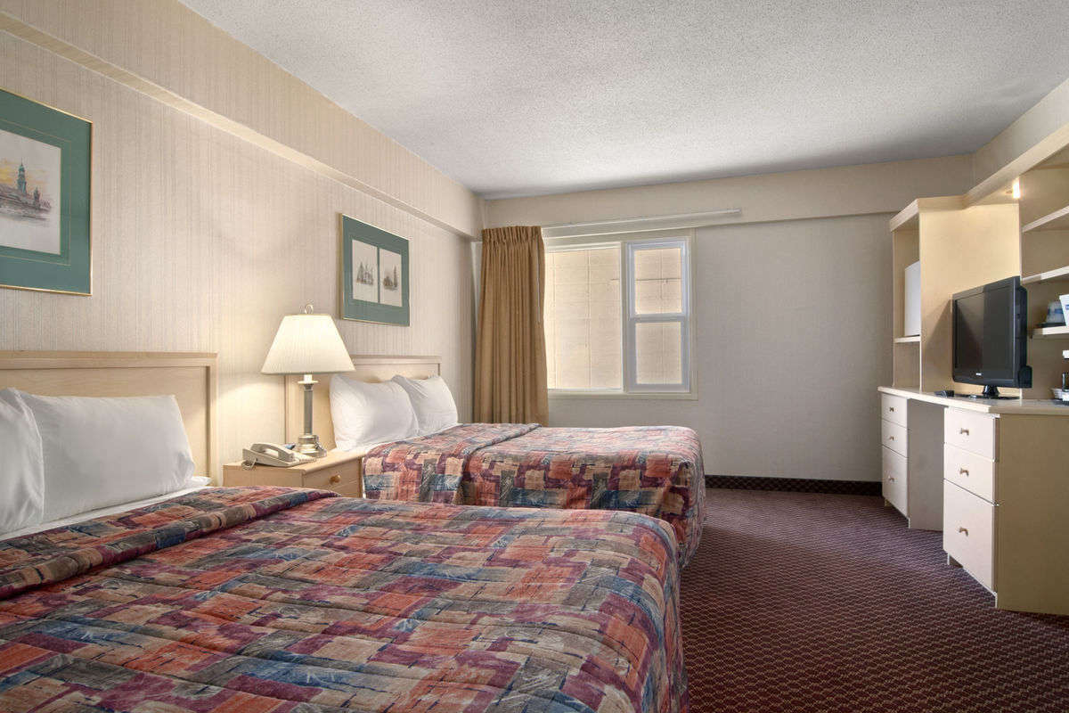 Travelodge By Wyndham Lethbridge Kültér fotó
